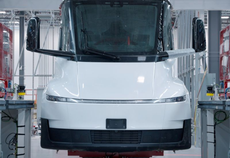 Акумулаторите Tesla 4680 показаха най-лоши резултати в сравнение със състезателите си, въпреки изказванията на Илън Маск за тяхното превъзходство