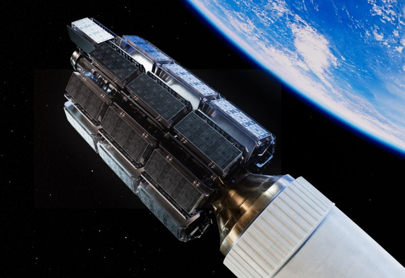 Амазон планира бързо да увеличи старта на вече съществуващите летащи спътници Leo, за да надмине Starlink