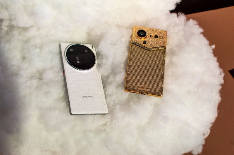 Dreame представи нова линия от три смартфона: флагманът RS1 се отличава с необичаен дизайн и процесор Snapdragon 8 Elite Gen 5