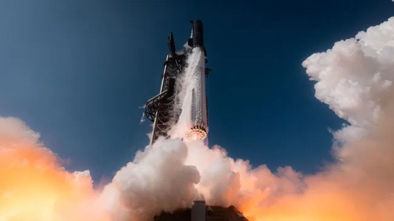 Starship V3 първият полет потвърдил надеждността на обновената мегаракета, въпреки следващия експлозив.