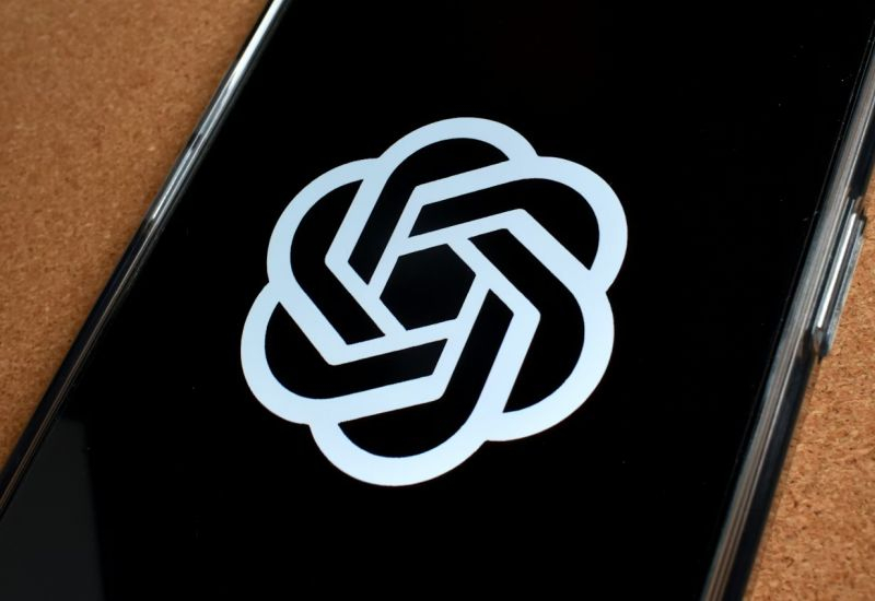 НVIDIA инвестира 30 милиарда долара в OpenAI, докато първоначалната сделка от 100 милиарда долара е забавена