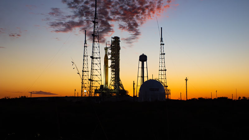 NASA отново се сблъска със съпротива на лунната ракетна система SLS: по време на допълнителното гориво не се запълниха резервоарите.