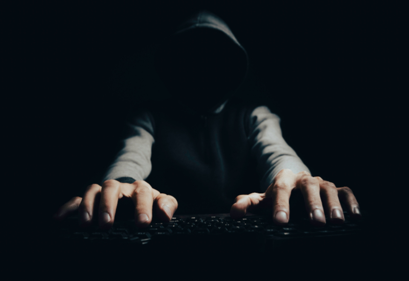 Хакерите сменят роли: новата група PCPJack поема контрол над заразените мрежи.