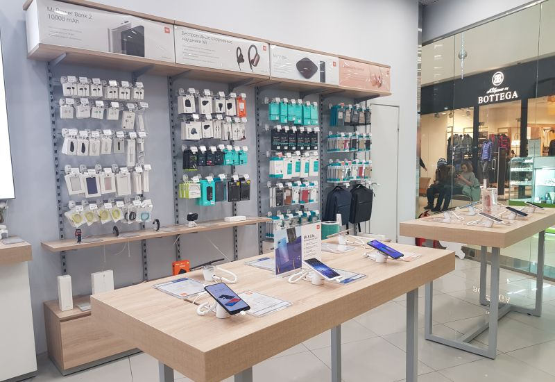 Продажите на лични компютри през настоящата година ще спаднат до ниво на десетилетна минимум, а цените ще се увеличат с 17 % — бюджетният пазар може да загуби завинаги възстановяването.