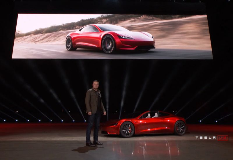 Маск отново измамил: Тесла отново отлага пускането на Roadster и цялата система за автономно шофиране FSD