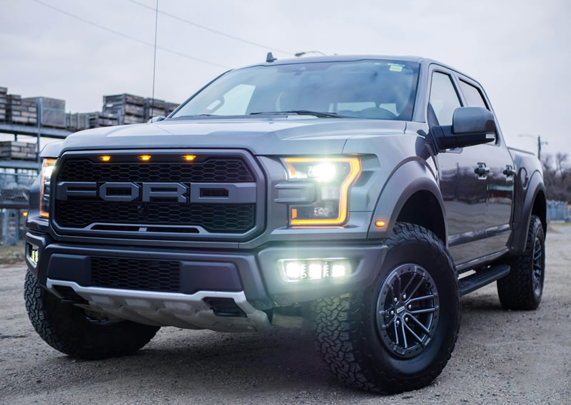 Форд предупреждава: цените на автомобилите ще се увеличат, когато кибер‑криза с паметта от ИИ достигне автомобилната индустрия