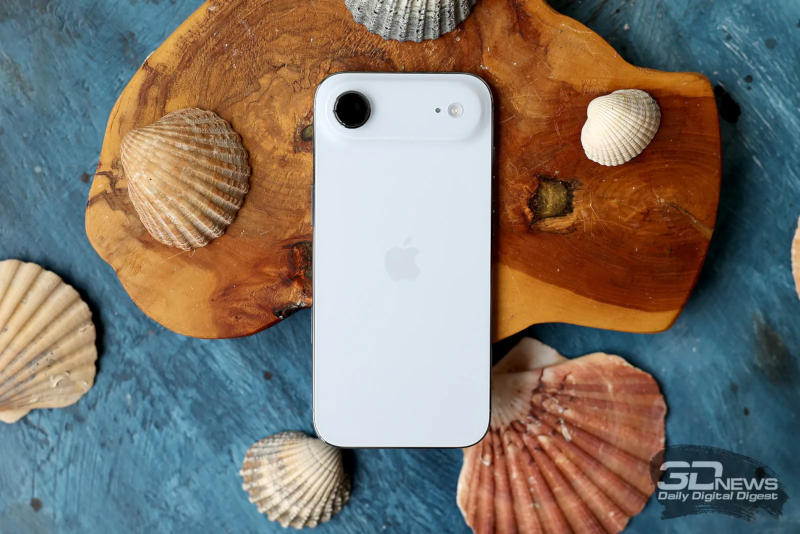 Четвертната част от всички мобилни устройства през 2025 г. ще принадлежи на модели Apple.