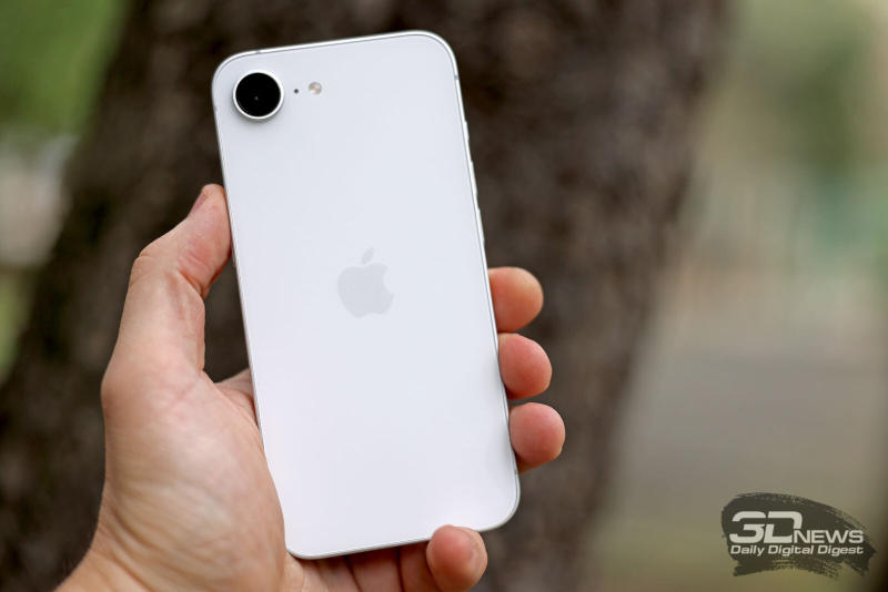 Apple държи 69 % от американския пазар на смартфони, а Samsung – само петнадесет процента.