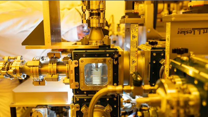 Белгиец открил начин да се увеличи скоростта на работа на EUV скенерите при прости условия