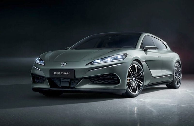 Колко бързо да се заредиш до пълния обем: BYD представи електромобил, работещ за 12 минут