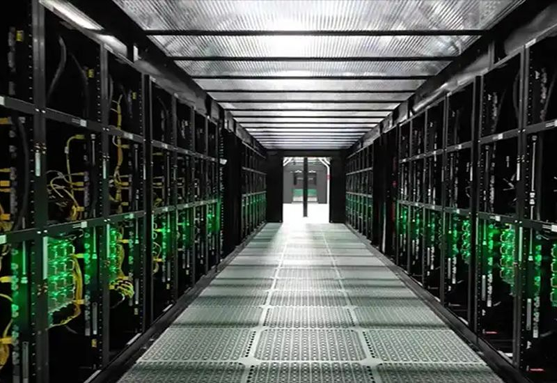 Оракъл смята, че вълната от изкуствен интелект ще продължи поне до края на 2027 г. и ще продължава да генерира приходи.