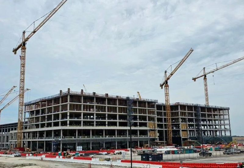 Същества се планира да отвори втория си завод в Тексас за производство на високотехнологични микрочипове