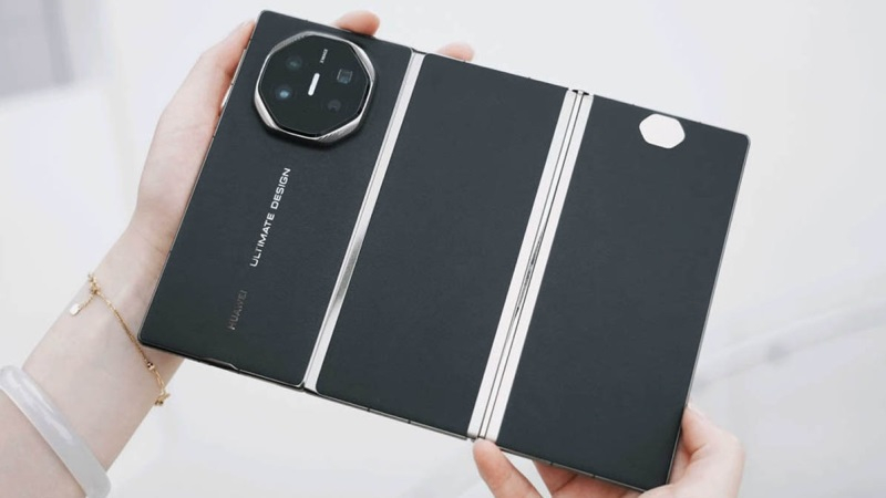 Хуава започна продажбата на ремонтирани модели Mate XT и Mate X6